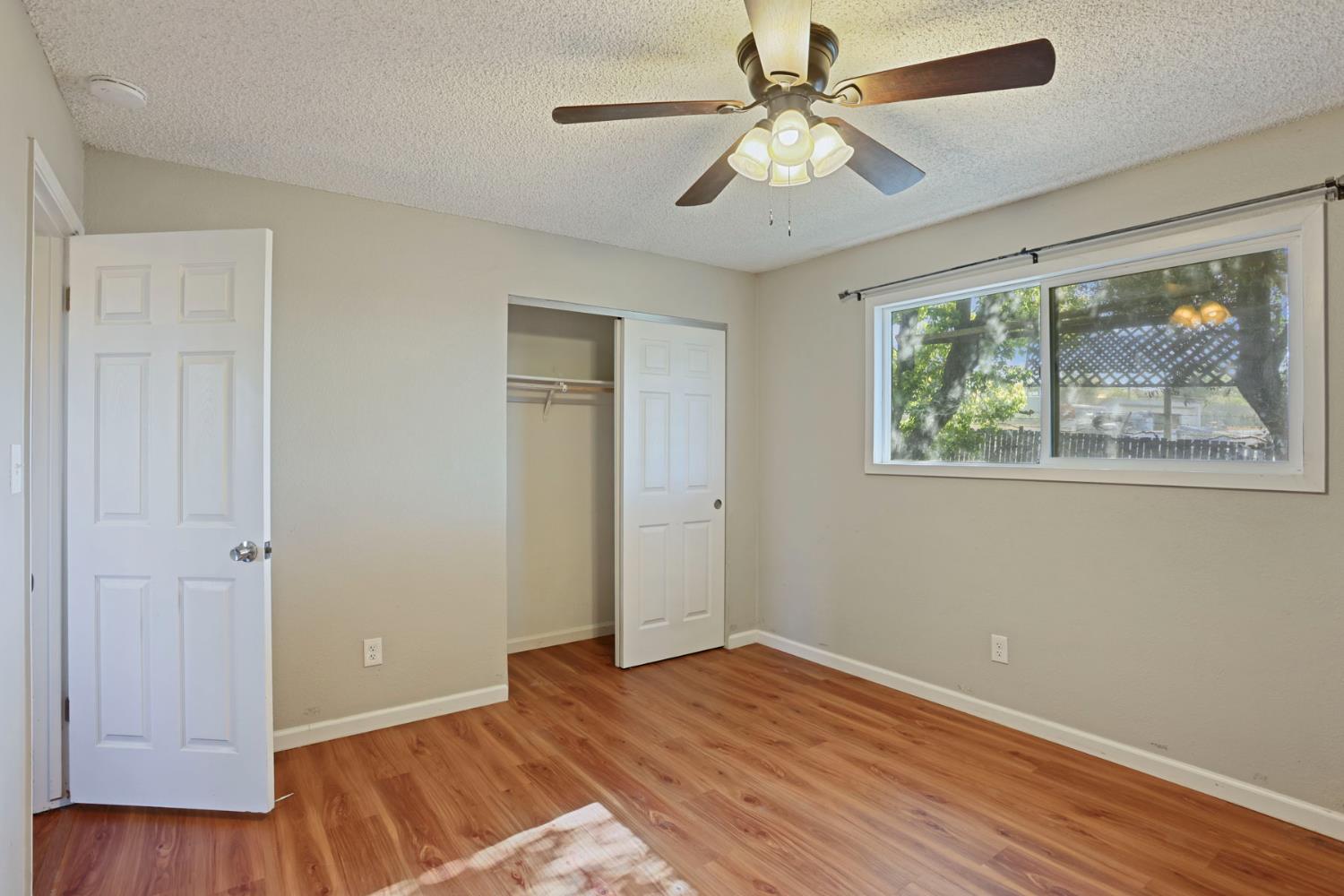 788 Mann Ct, Oakdale, CA 95361