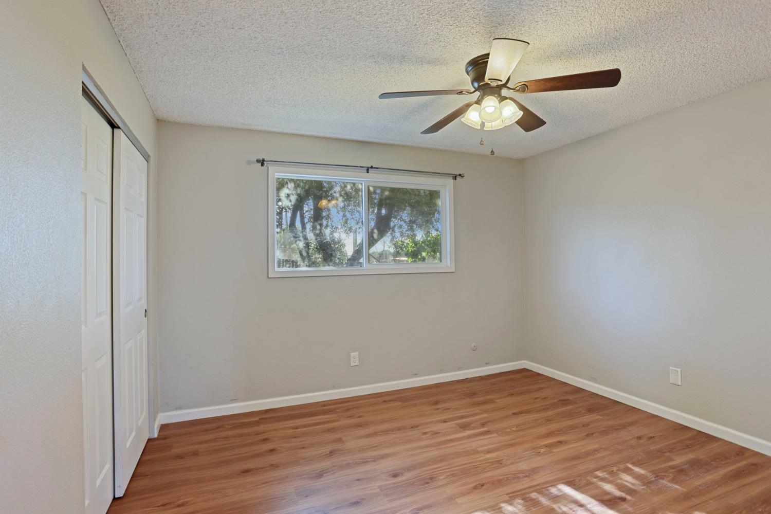 788 Mann Ct, Oakdale, CA 95361