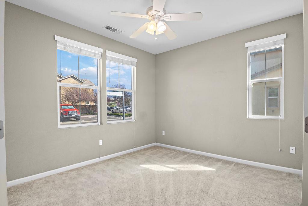 2200 Gallery Dr, Riverbank, CA 95367