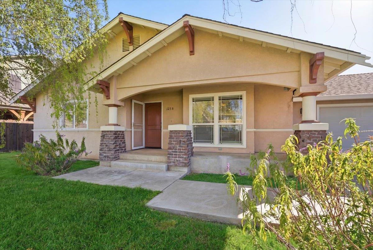 1238 Fiori Ave, Modesto, CA 95350