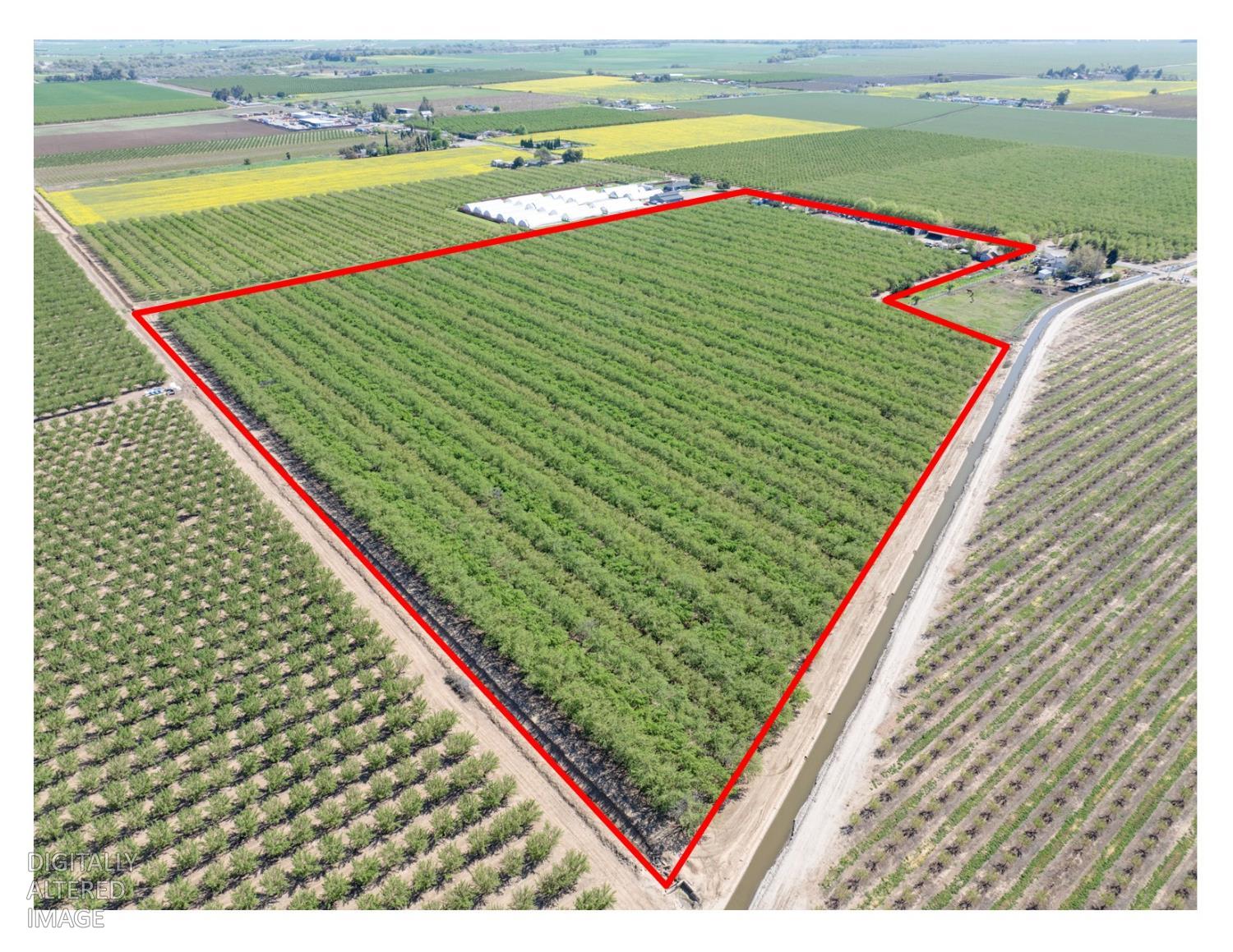 1613 Fig Ave, Patterson, CA 95363