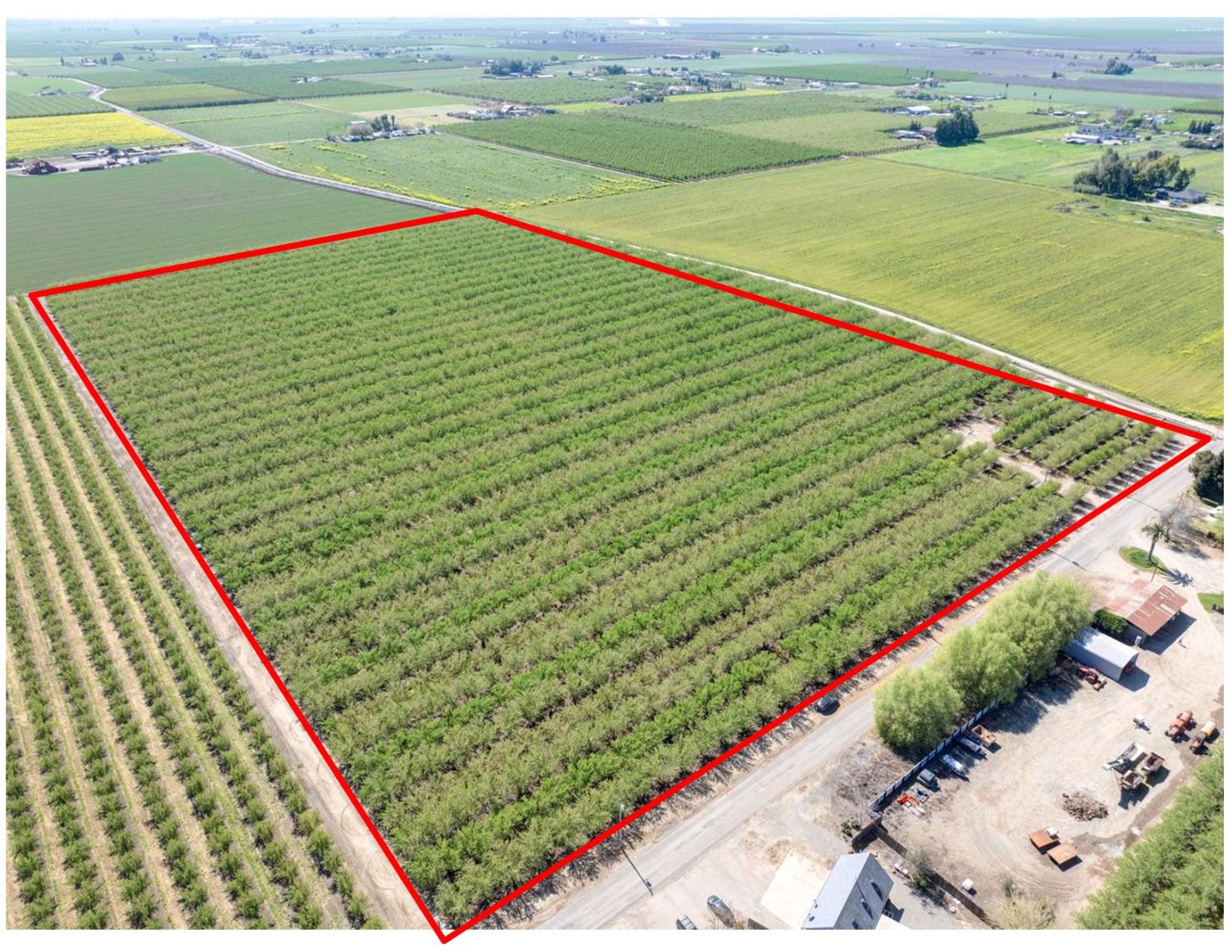 1613 Fig Ave, Patterson, CA 95363