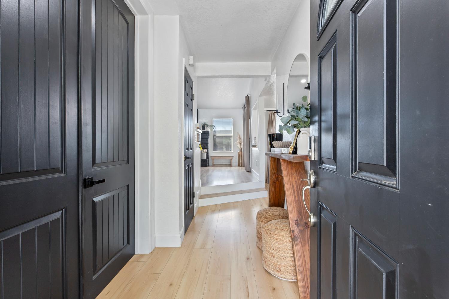 2212 Lavon Ln, Ceres, CA 95307