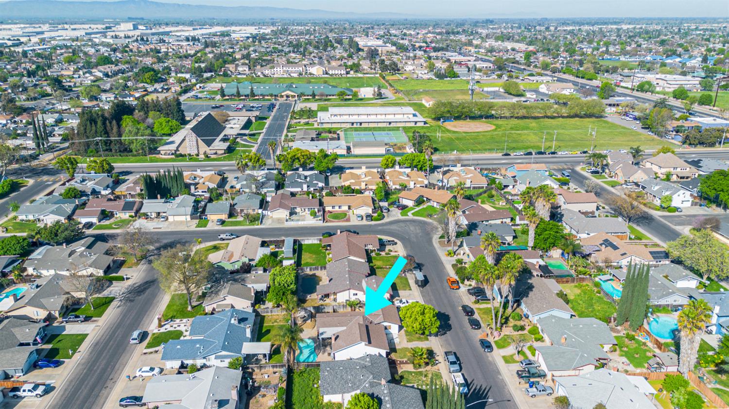 2212 Lavon Ln, Ceres, CA 95307