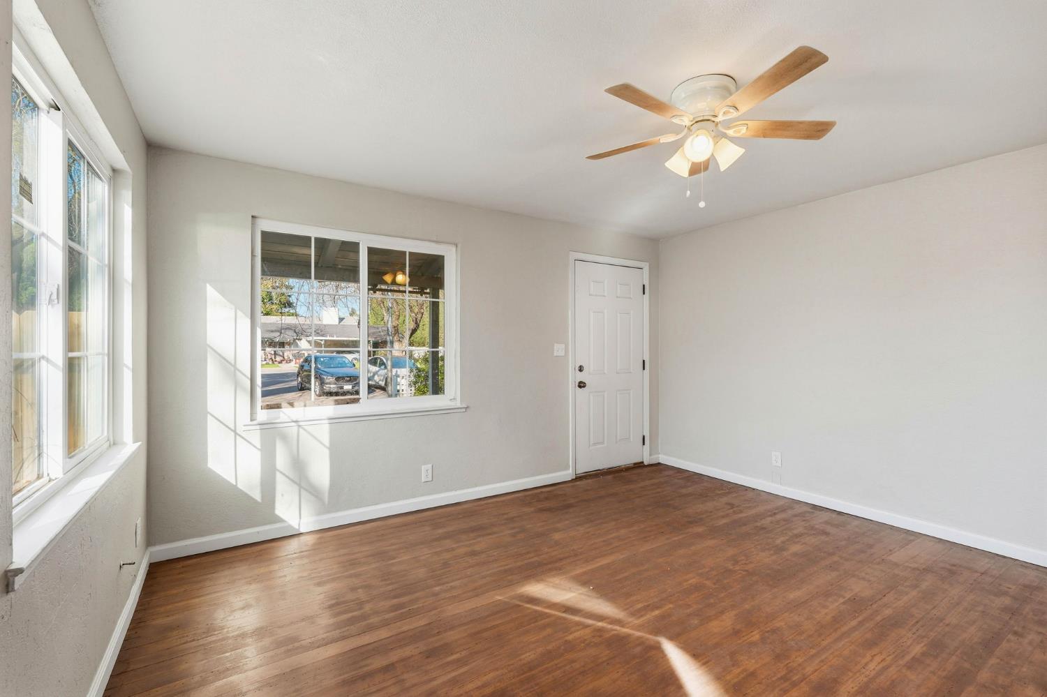 1008 1010 Gemini Ct, Modesto, CA 95355