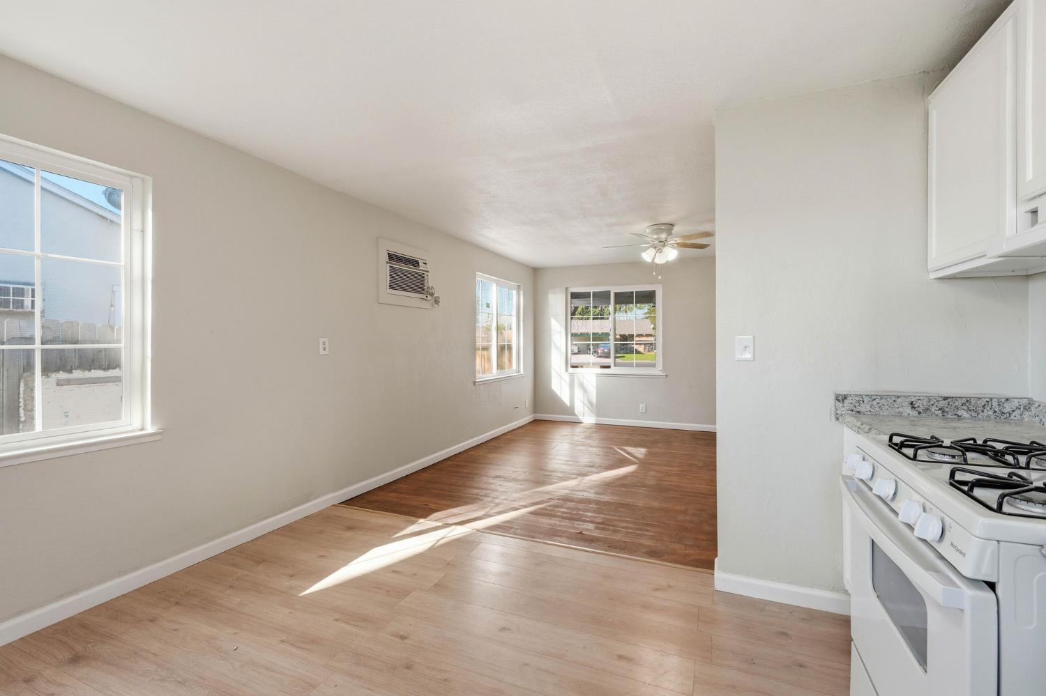 1008 1010 Gemini Ct, Modesto, CA 95355