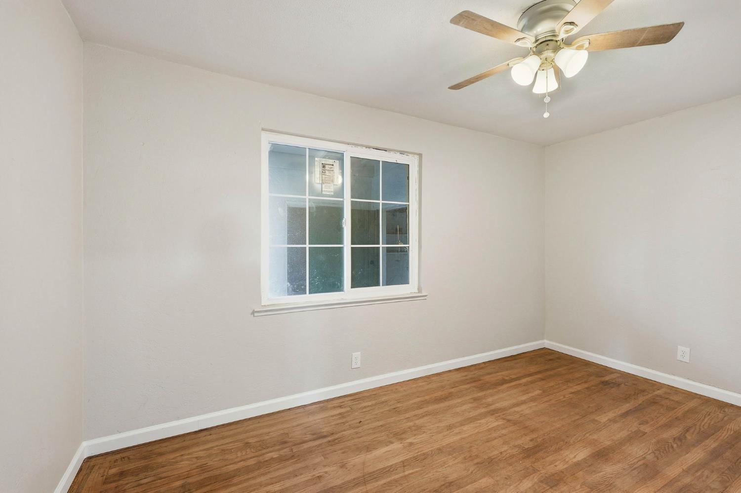 1008 1010 Gemini Ct, Modesto, CA 95355