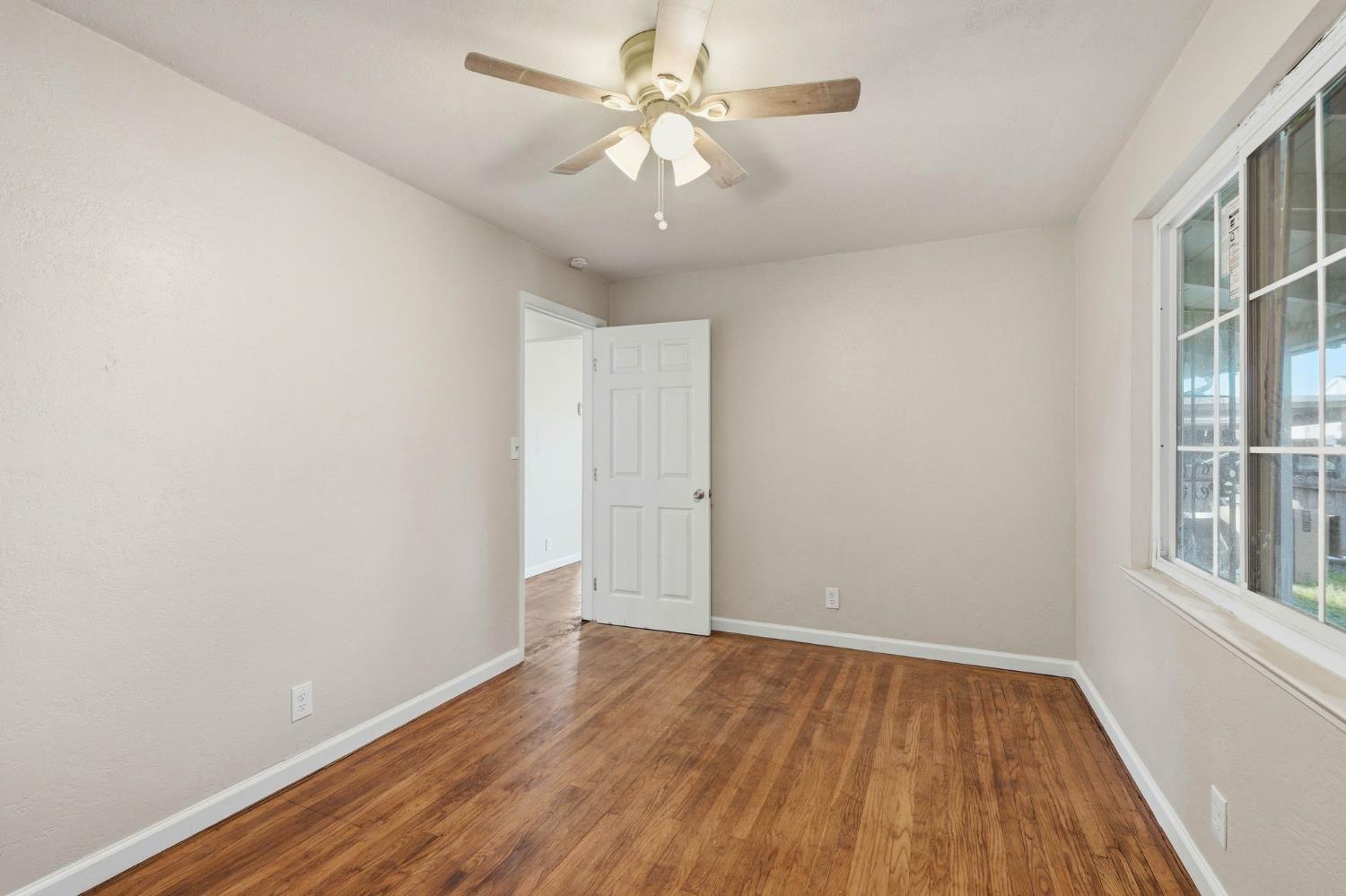 1008 1010 Gemini Ct, Modesto, CA 95355