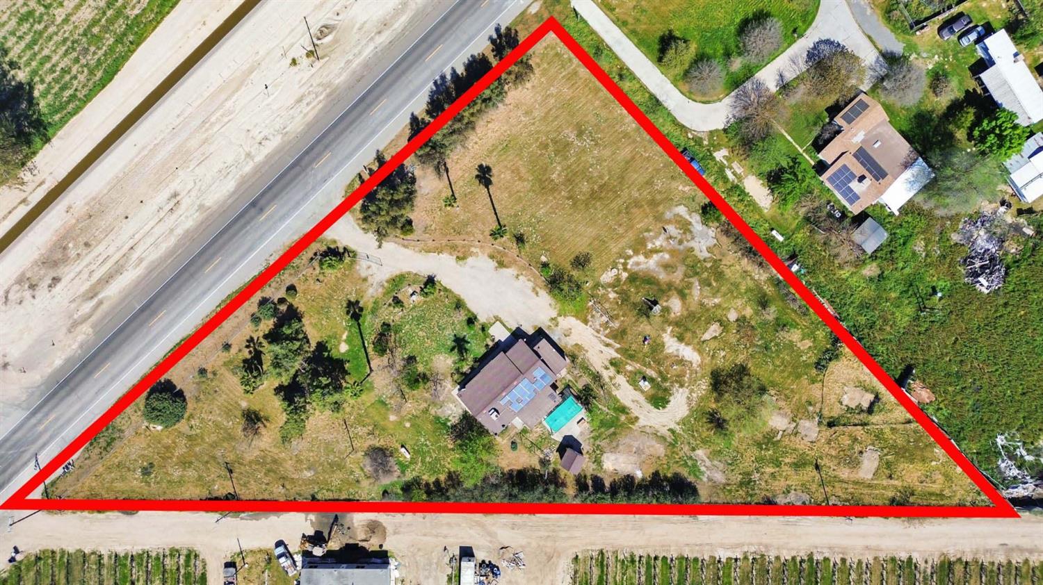 7990 S Mcmullin Grade, Fresno, CA 93706