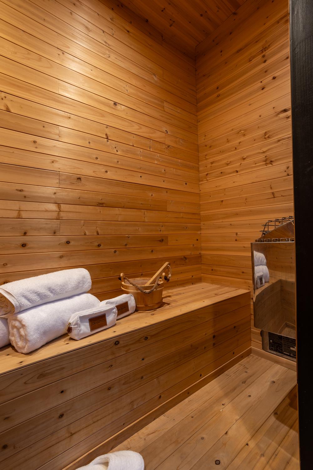 10312 Fox Borough Dr, Oakdale, CA 95361