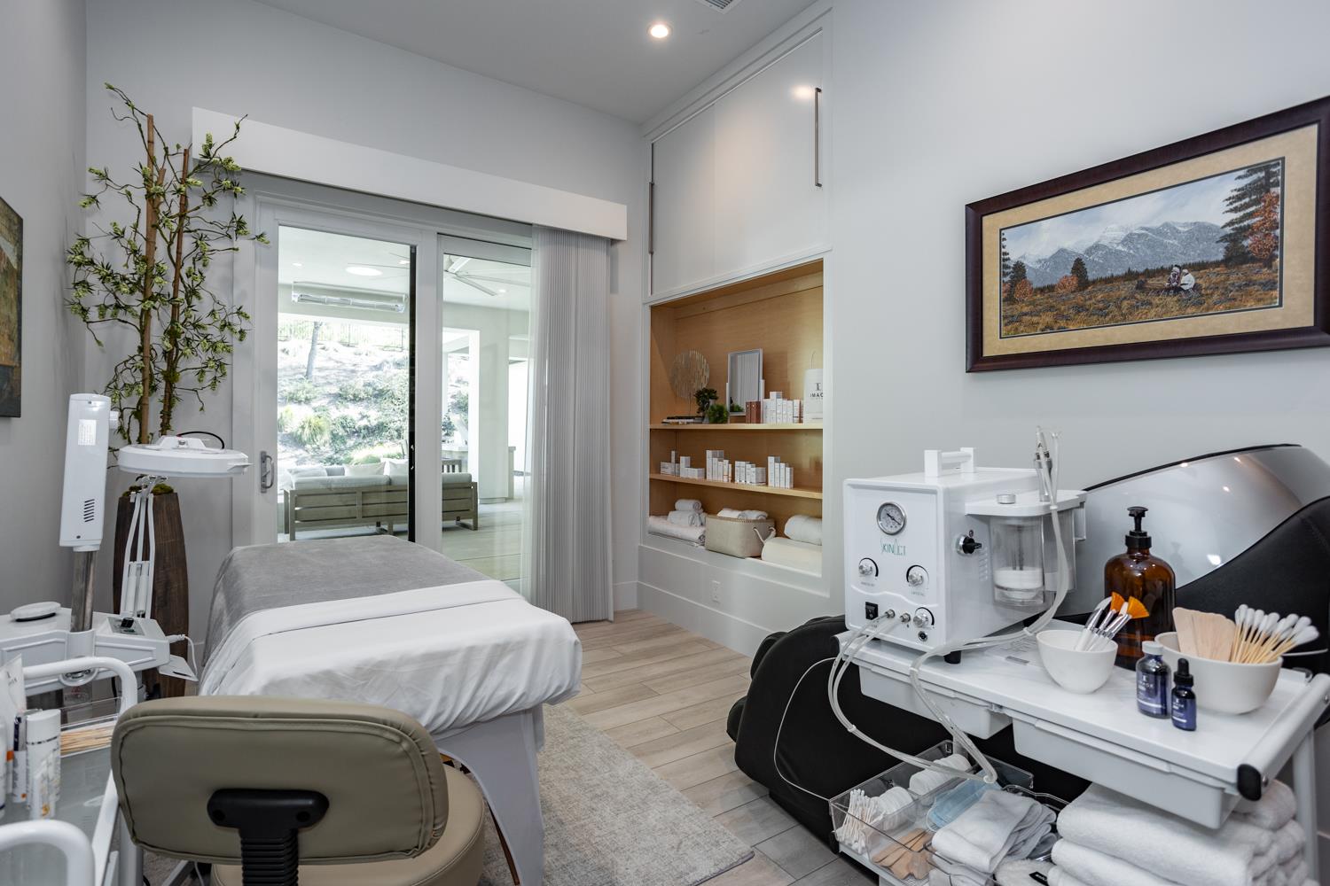 10312 Fox Borough Dr, Oakdale, CA 95361