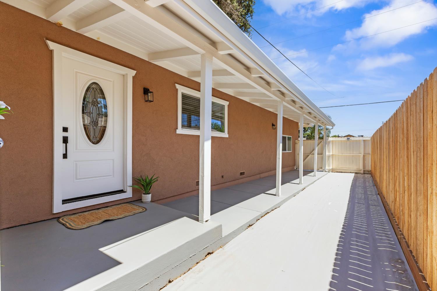 403 Kerr Ave, Modesto, CA 95354