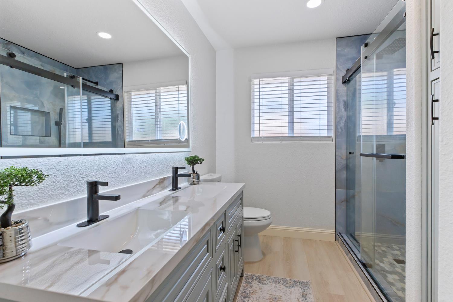 403 Kerr Ave, Modesto, CA 95354