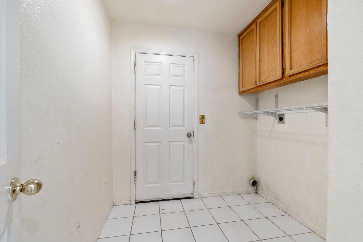 1285 Bonta Ave, Gustine, CA 95322
