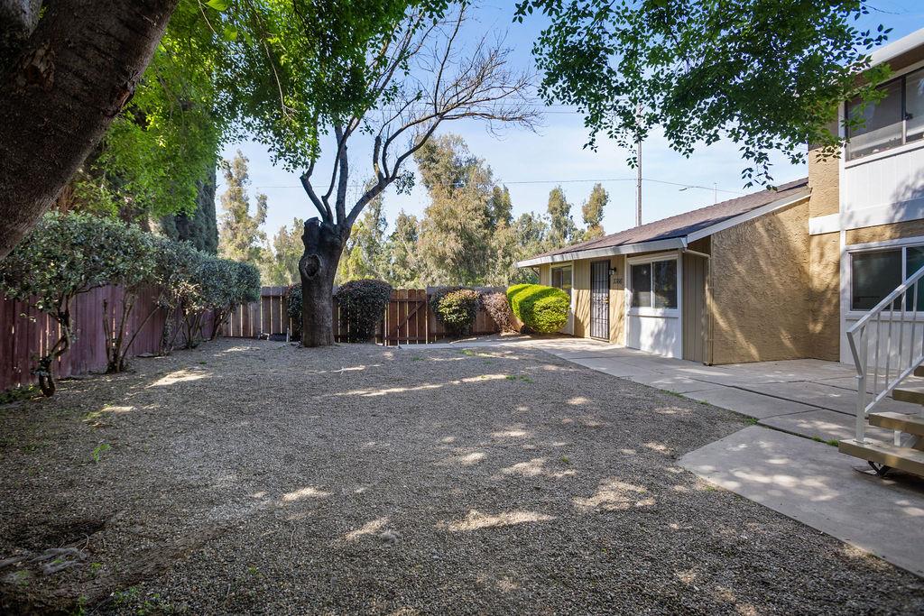 3360 3366 R St, Merced, CA 95348