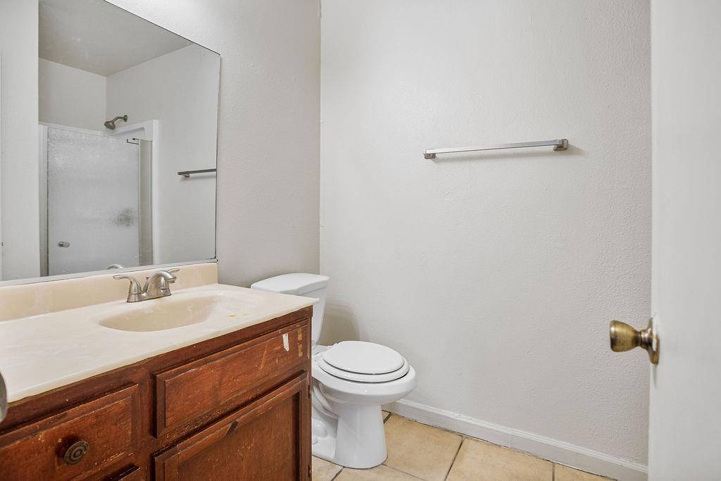 3360 3366 R St, Merced, CA 95348