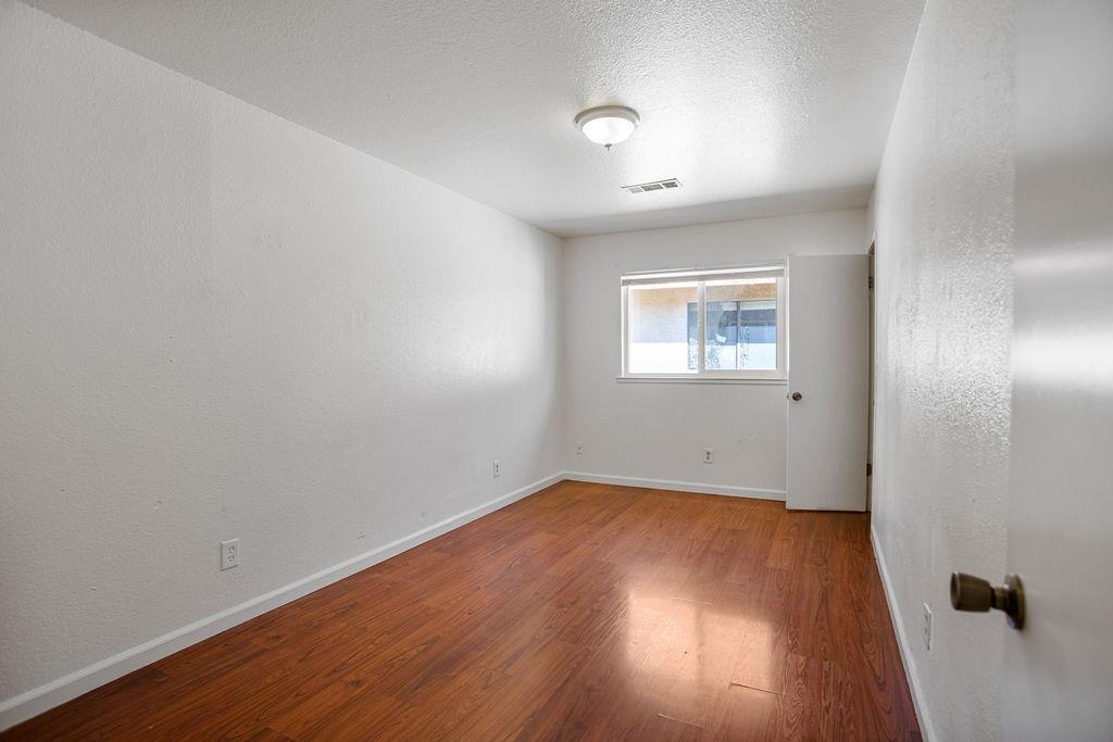 3360 3366 R St, Merced, CA 95348