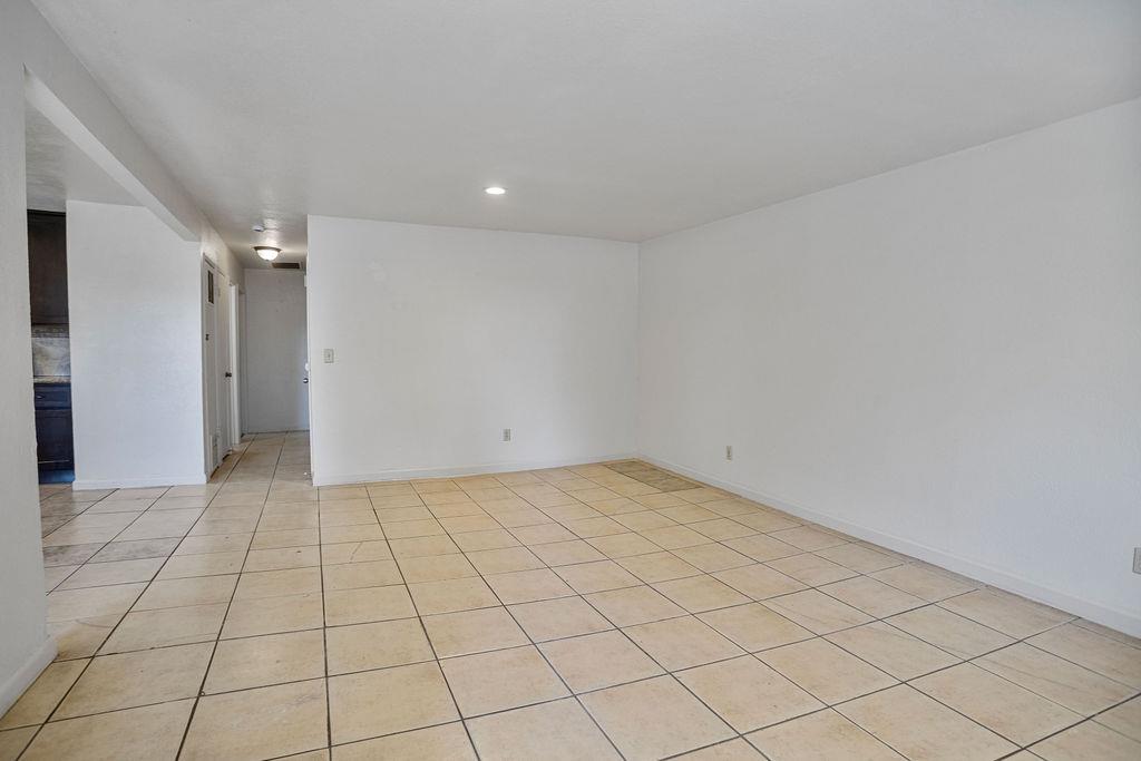 3360 3366 R St, Merced, CA 95348