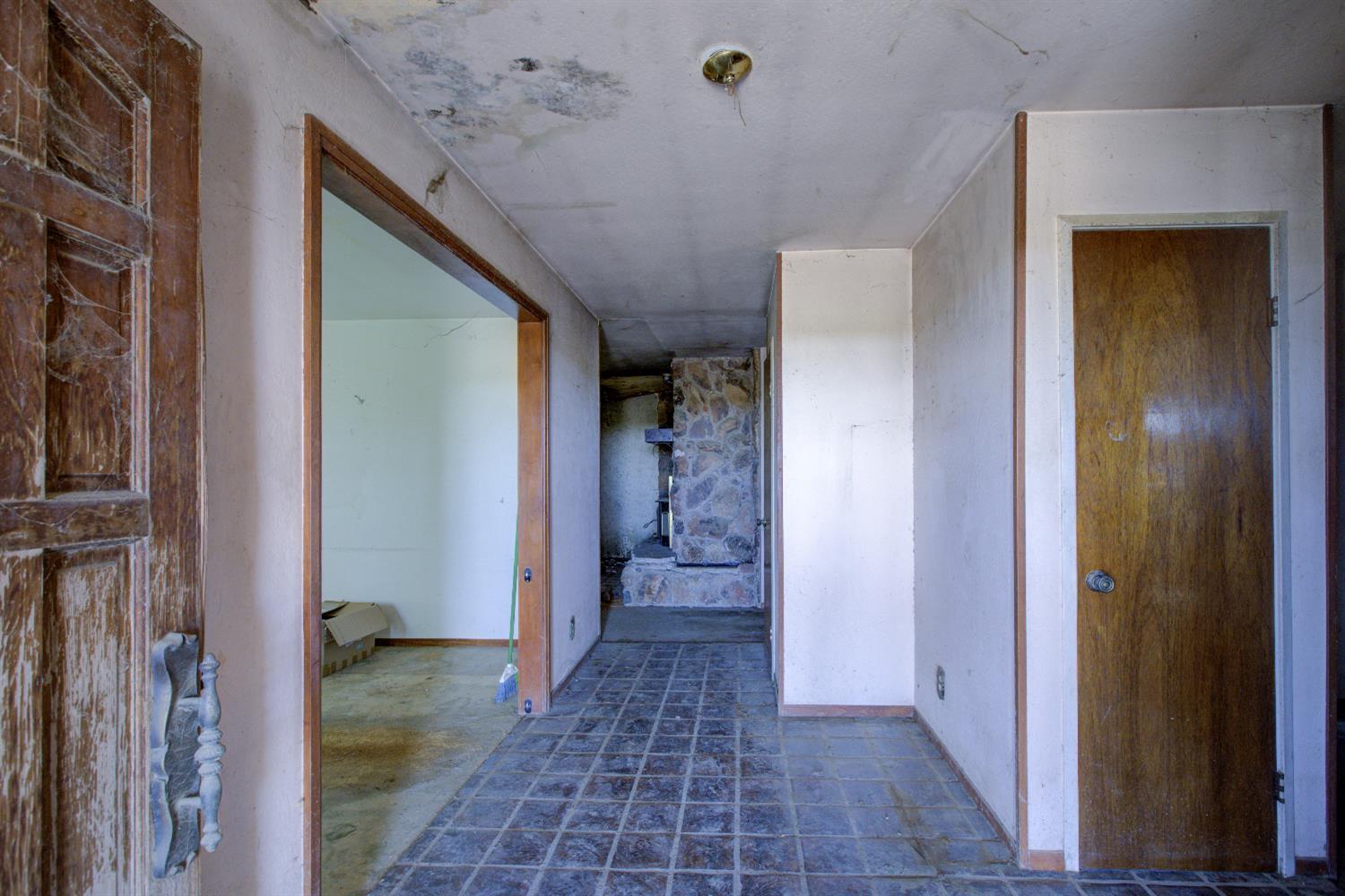 873 Loquat Ave, Patterson, CA 95363