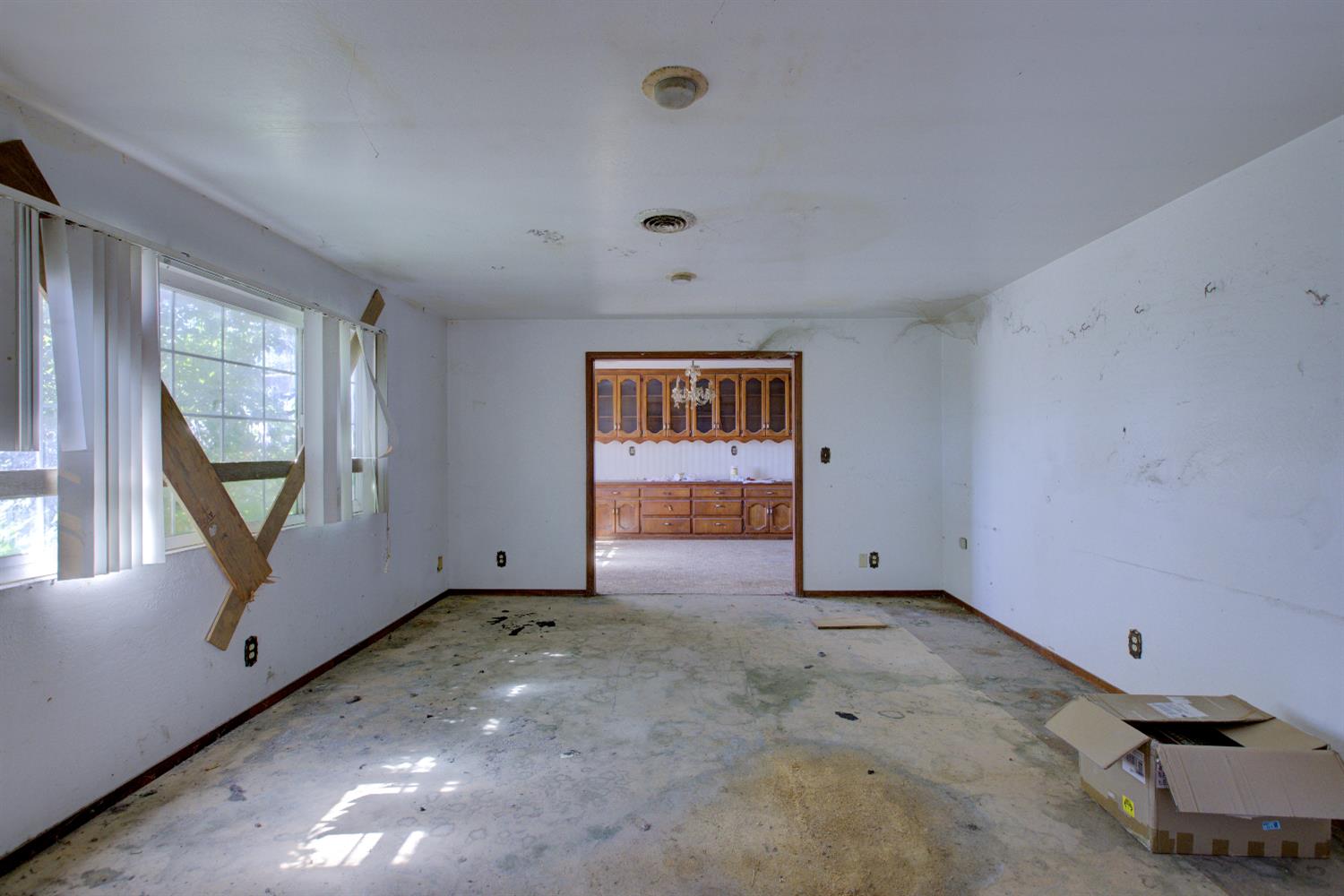 873 Loquat Ave, Patterson, CA 95363