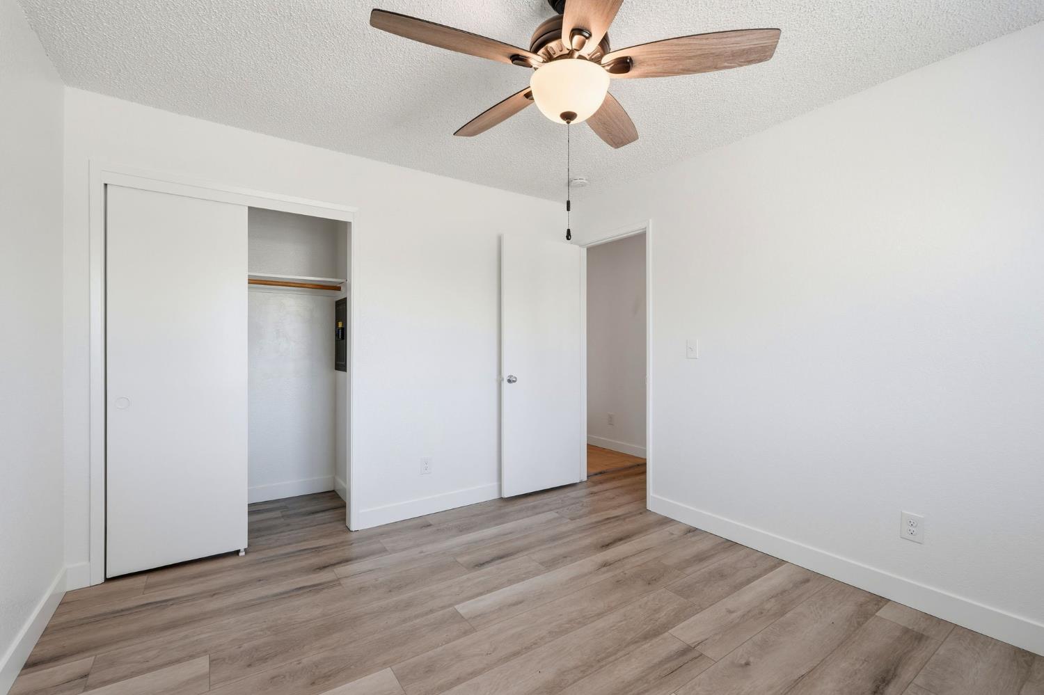 426 Cherry Ln #H, Manteca, CA 95337