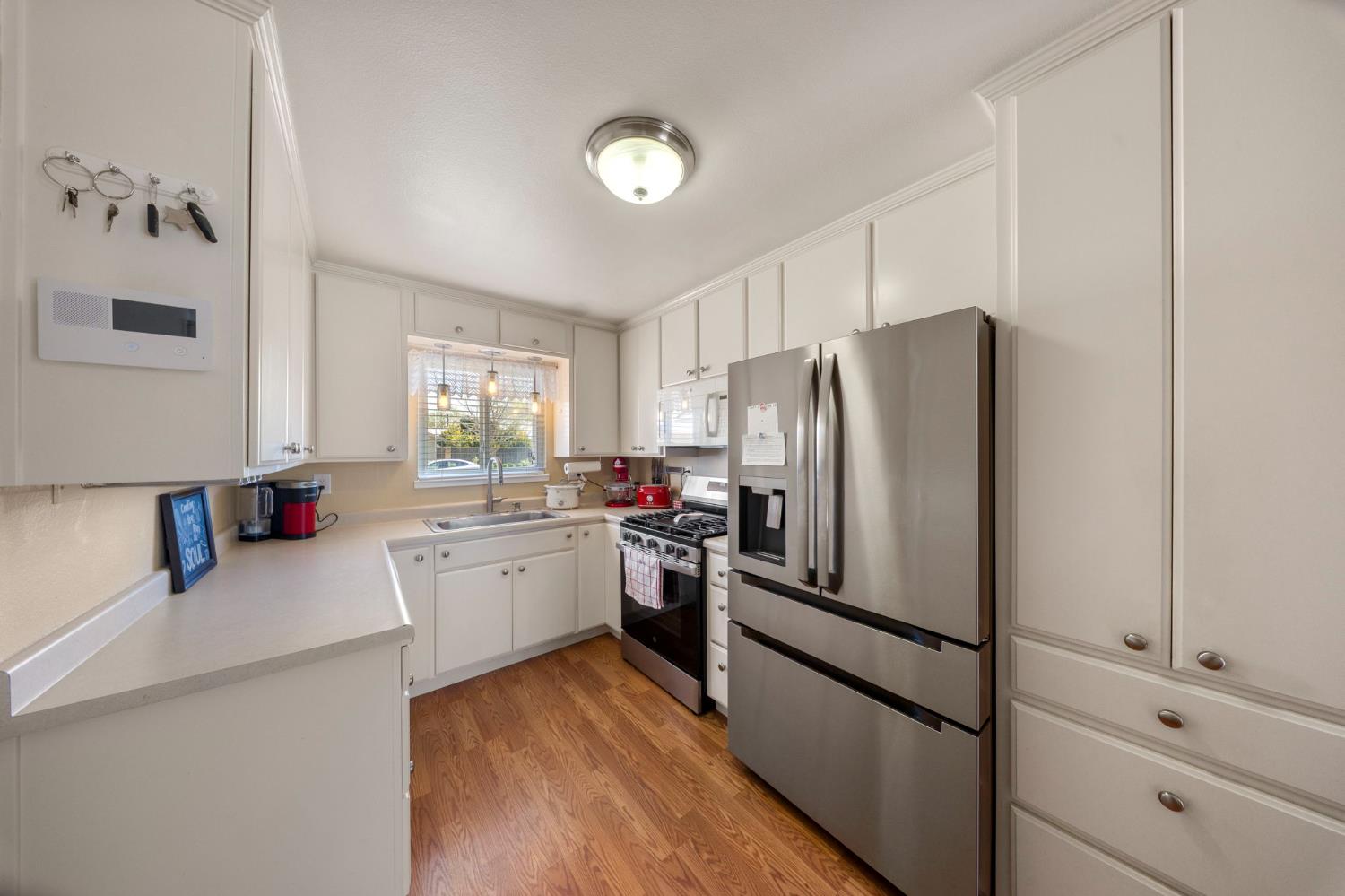 1391 S Orange St, Turlock, CA 95380