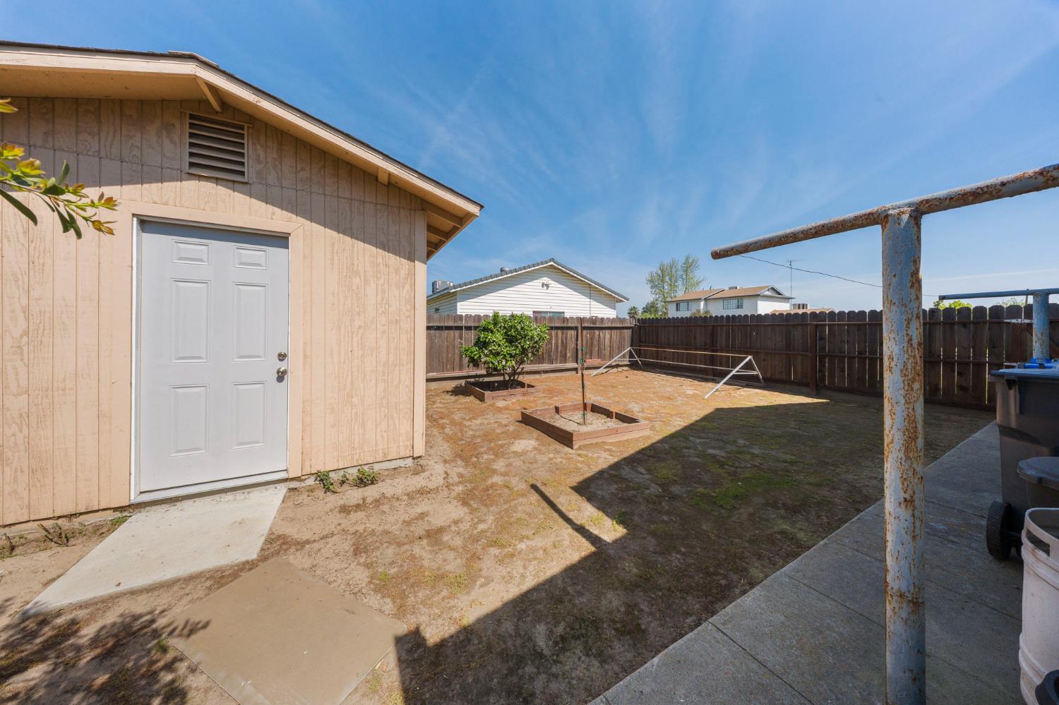 1391 S Orange St, Turlock, CA 95380