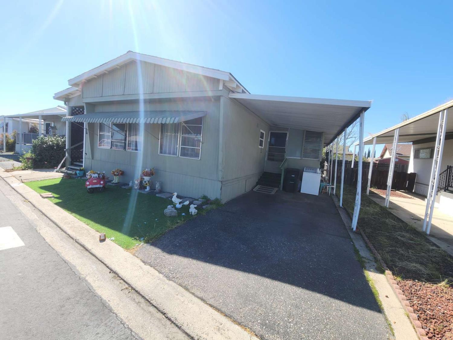 2505 Jackson Ave #132, Escalon, CA 95320