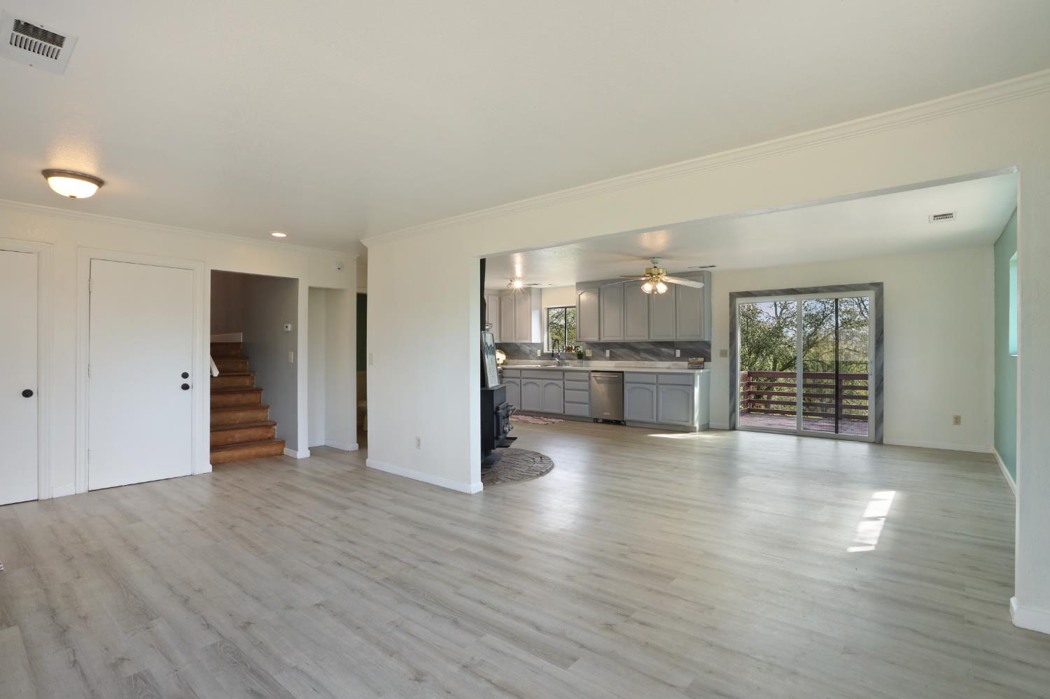 4896 Chuckwagon Dr #A, B, Copperopolis, CA 95228