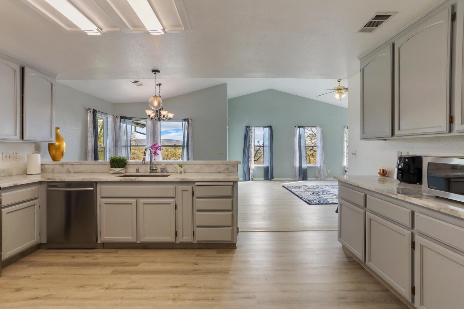 4896 Chuckwagon Dr #A, B, Copperopolis, CA 95228