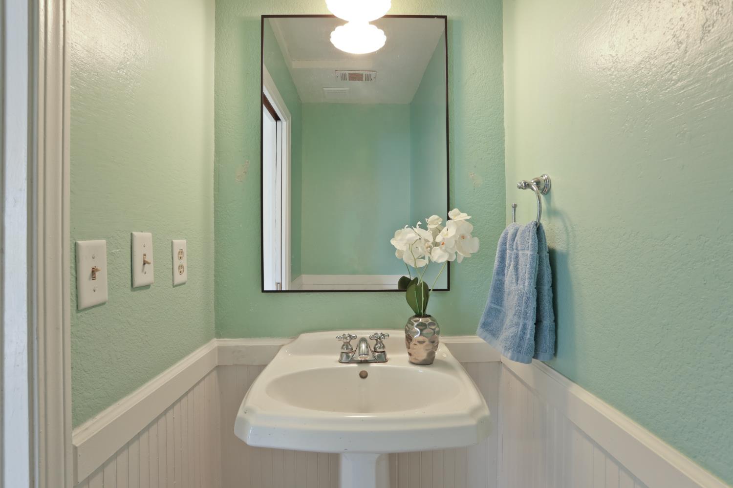 4896 Chuckwagon Dr #A, B, Copperopolis, CA 95228