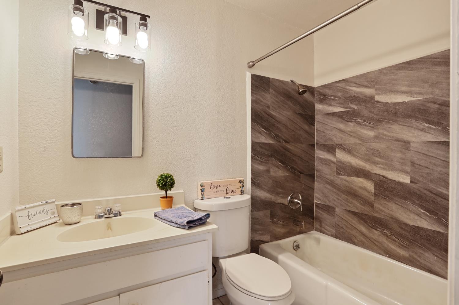 4896 Chuckwagon Dr #A, B, Copperopolis, CA 95228