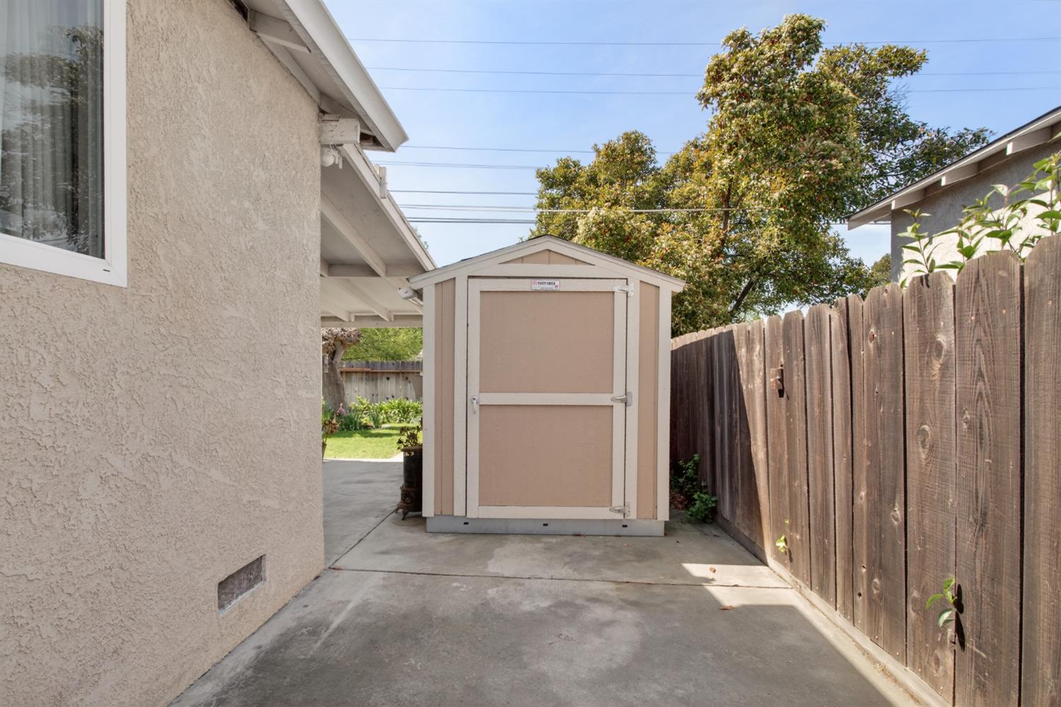 2205 Tully Rd, Modesto, CA 95350