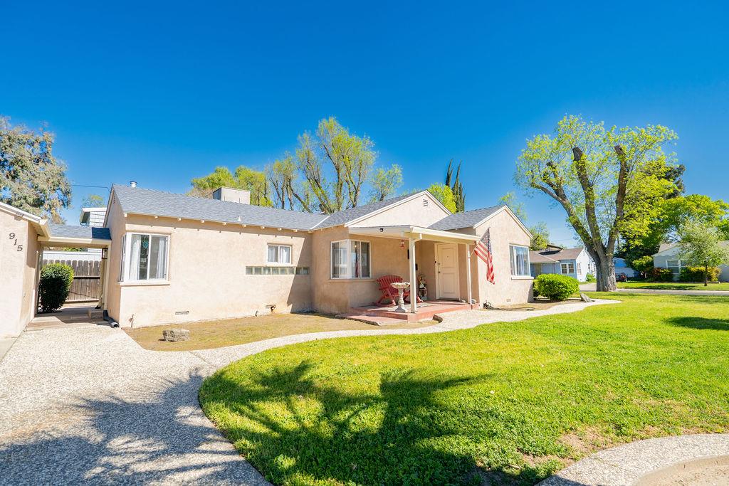 915 La Loma Ave, Modesto, CA 95354