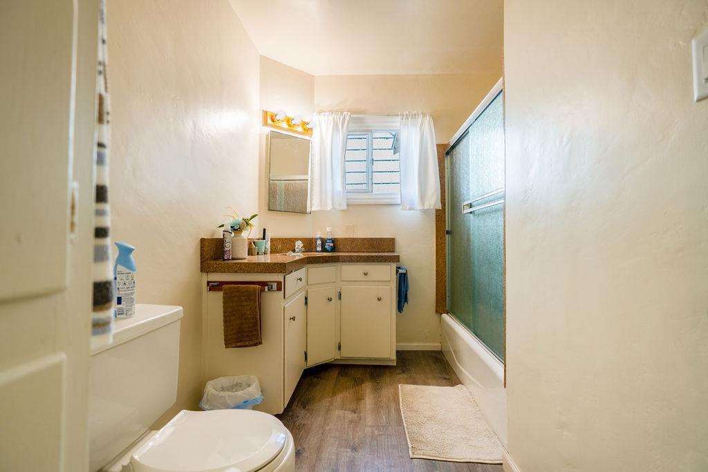 915 La Loma Ave, Modesto, CA 95354