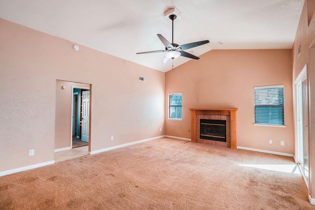 2808 Canyon Dr, Modesto, CA 95351