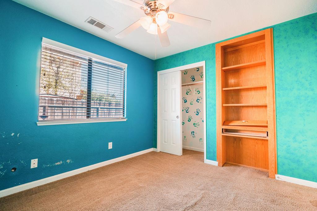 2808 Canyon Dr, Modesto, CA 95351