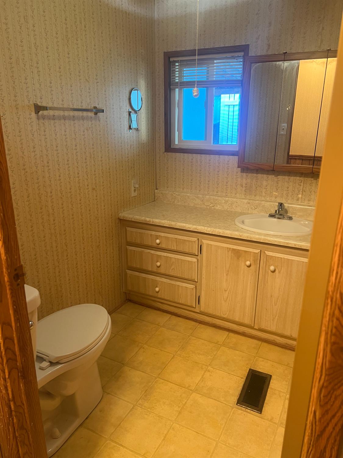 1400 Meredith Ave #58, Gustine, CA 95322