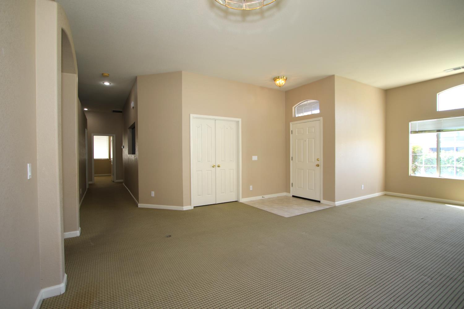 4112 Hidden Meadow Ct, Modesto, CA 95356