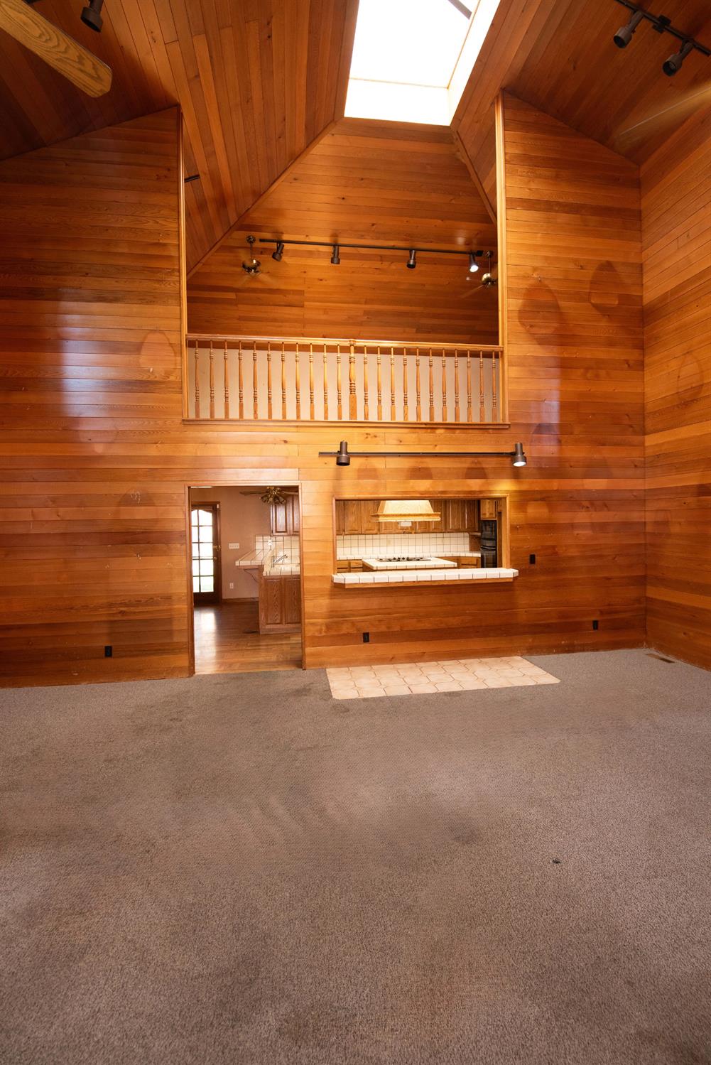 2063 Justice Ct, Turlock, CA 95382