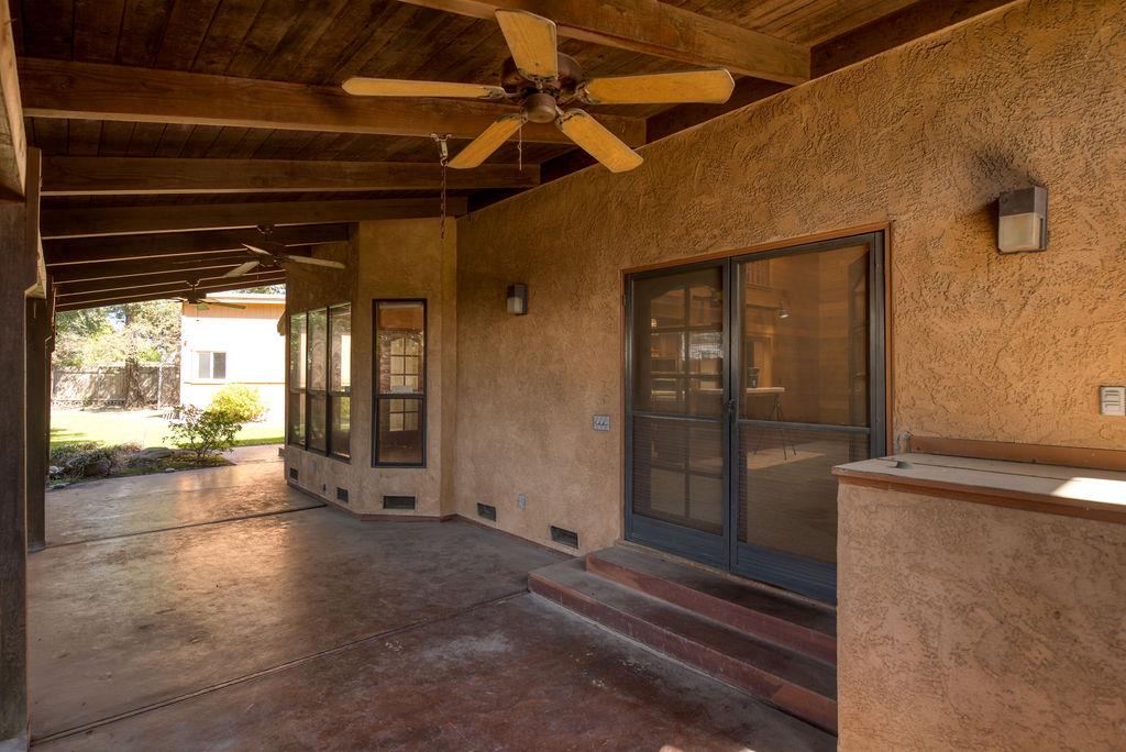 2063 Justice Ct, Turlock, CA 95382