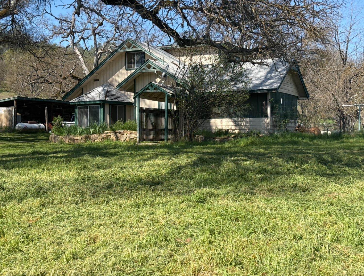 4091 Old Highway, Mariposa, CA 95338