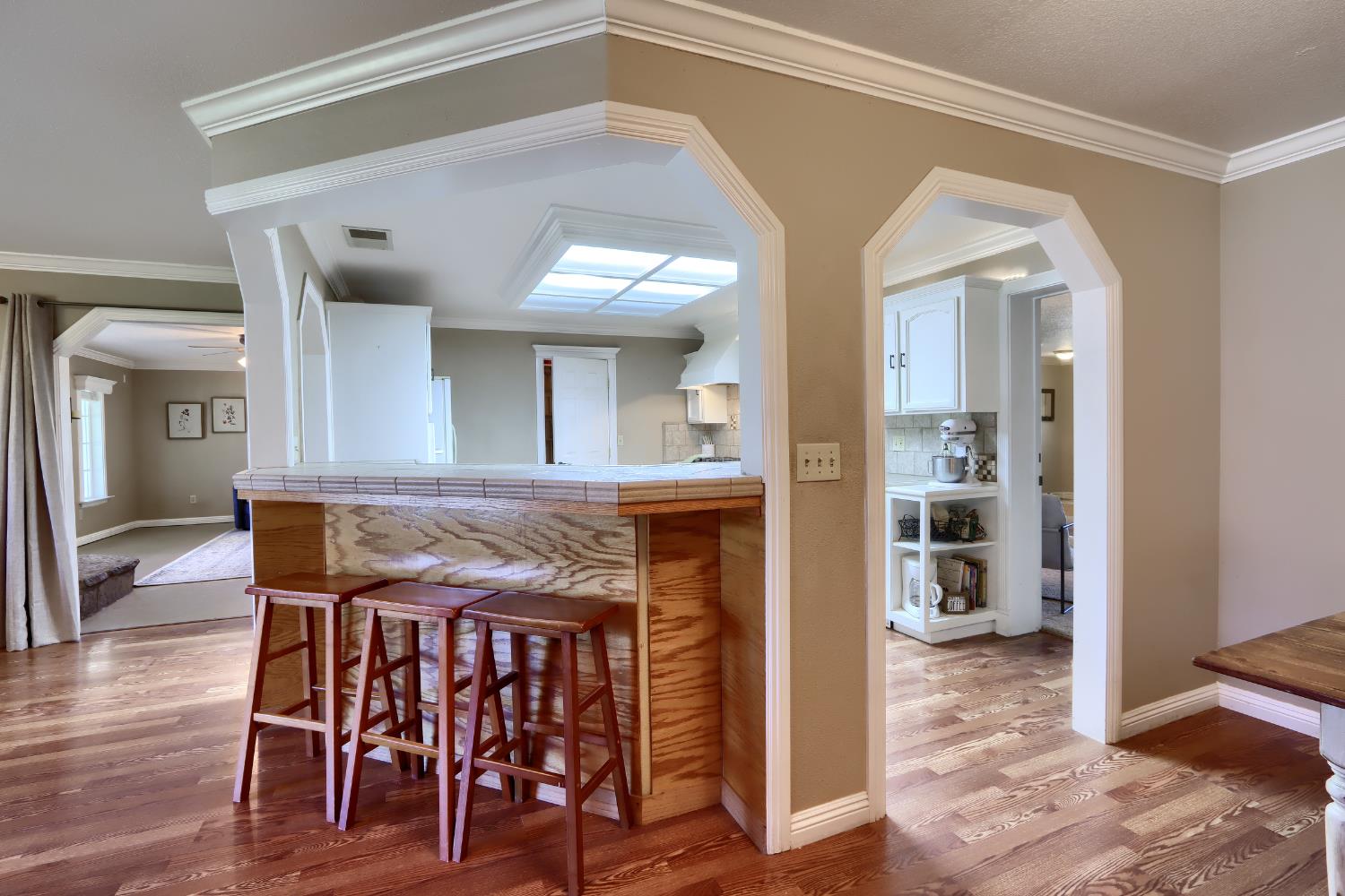 4421 Scrubby Oak Dr, Mariposa, CA 95338