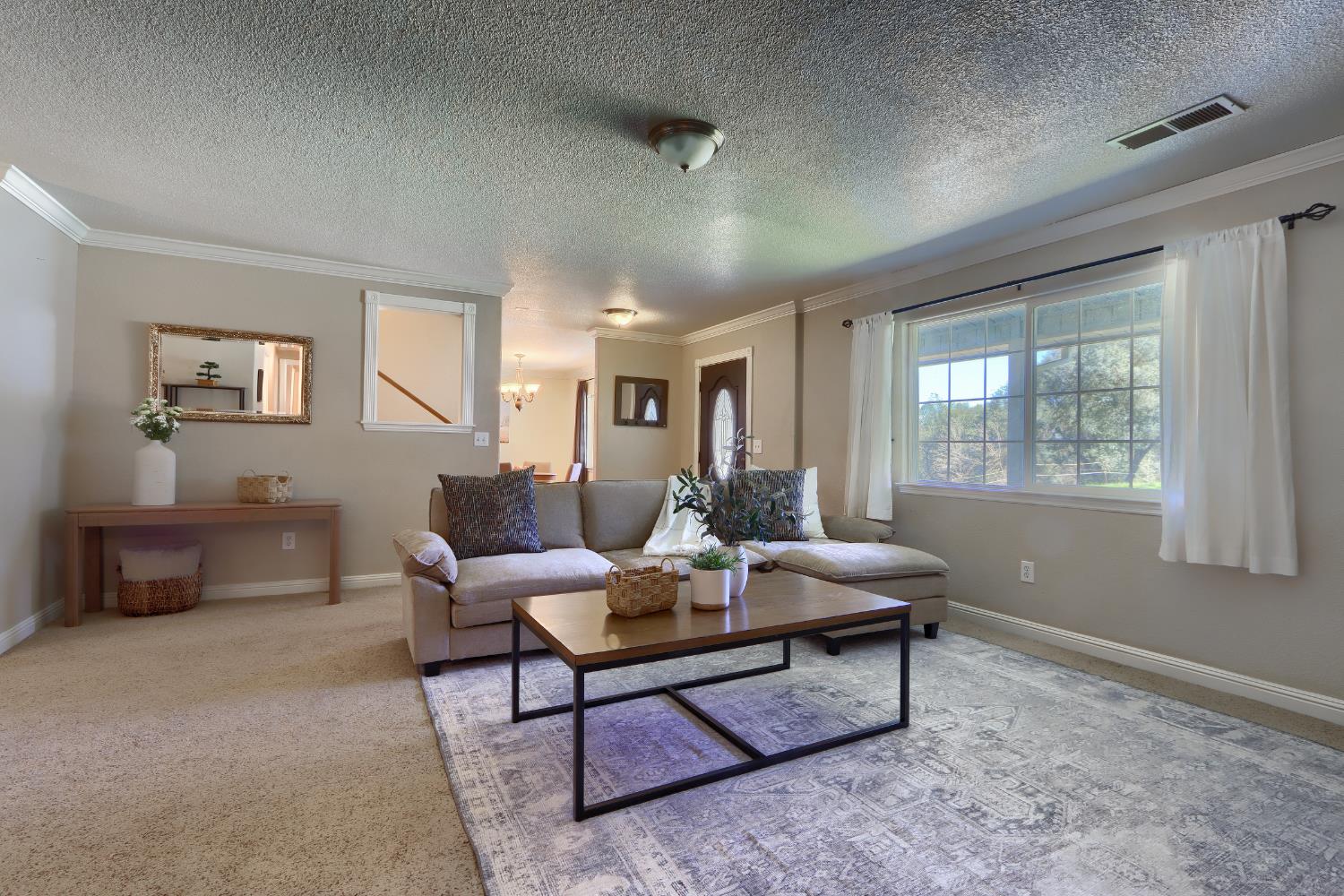 4421 Scrubby Oak Dr, Mariposa, CA 95338