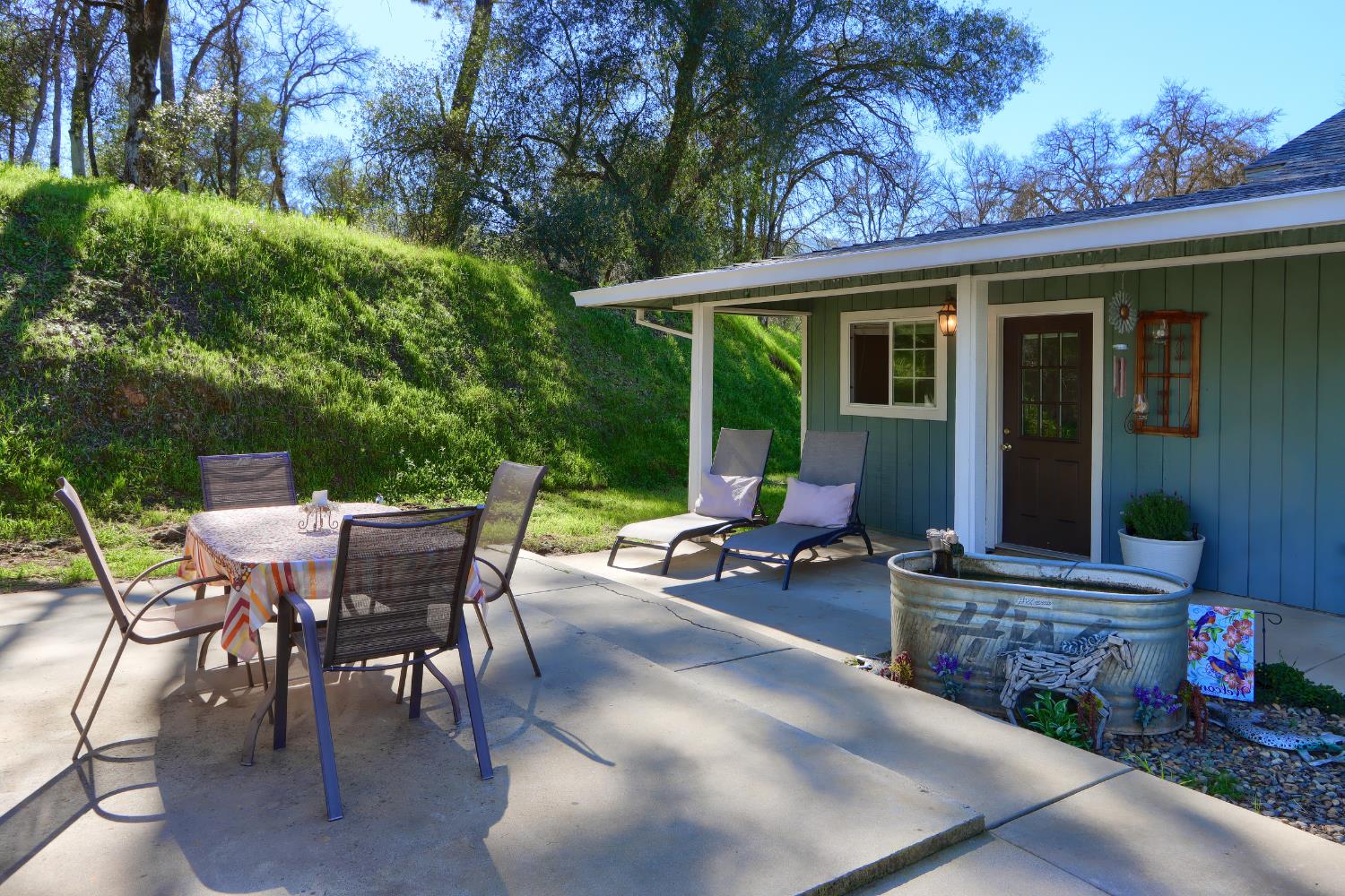 4421 Scrubby Oak Dr, Mariposa, CA 95338