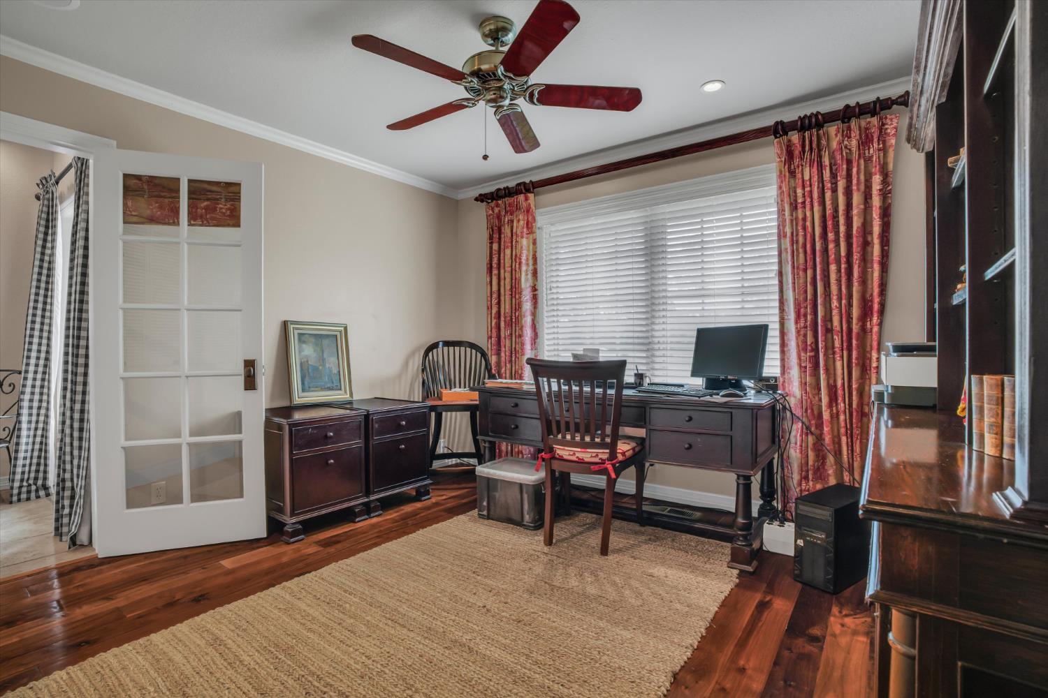 17230 E Franscella Ln, Ripon, CA 95366