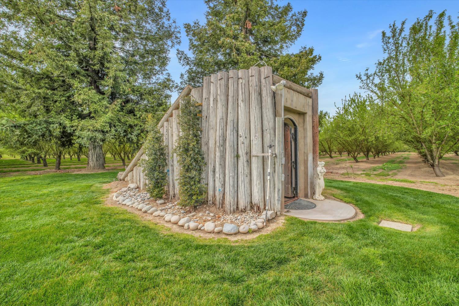 17230 E Franscella Ln, Ripon, CA 95366