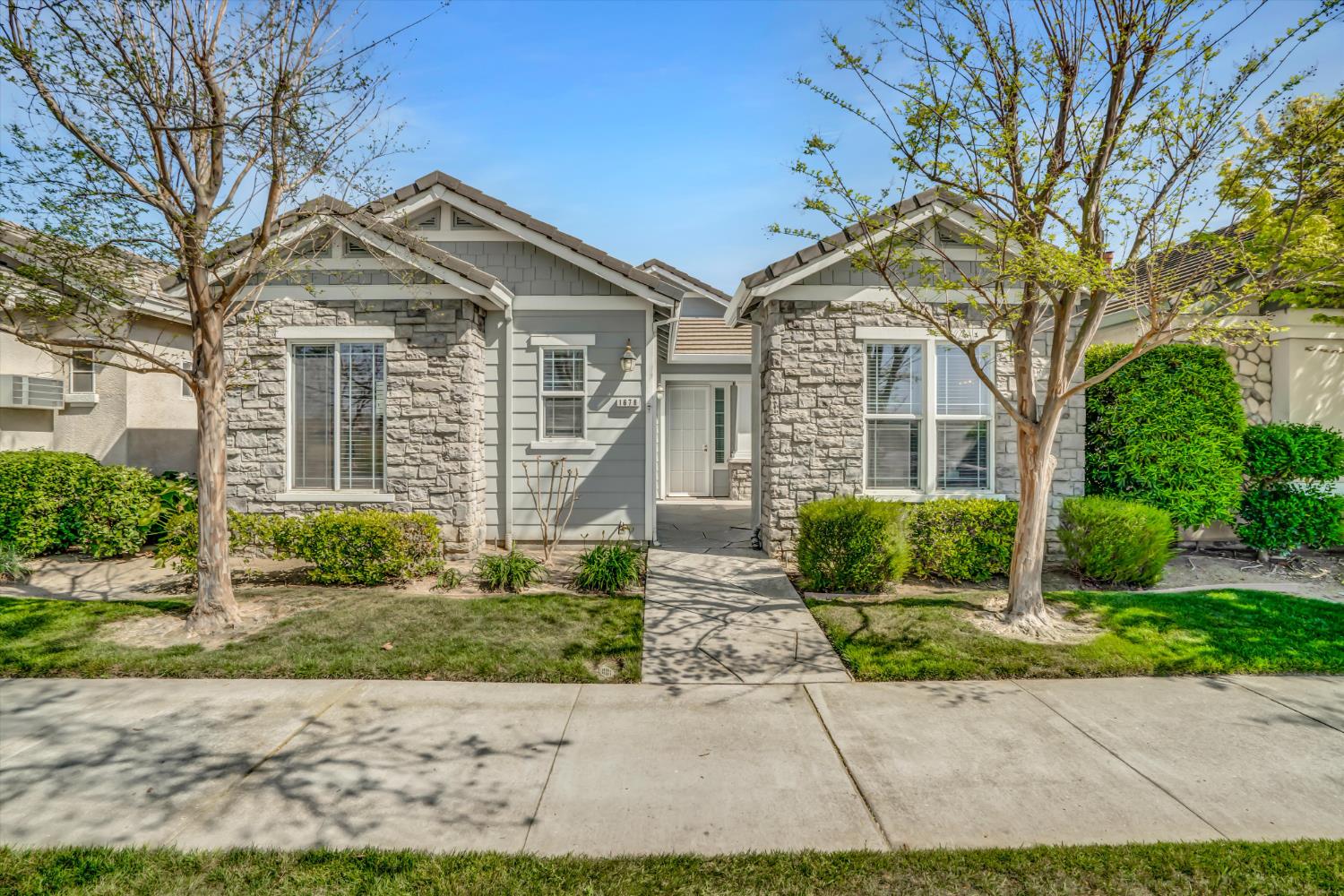 1678 Calhoun Ave, Ripon, CA 95366