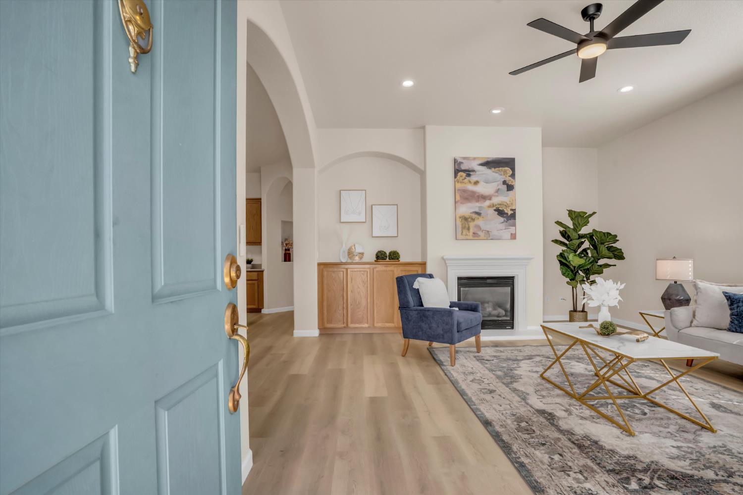 1678 Calhoun Ave, Ripon, CA 95366