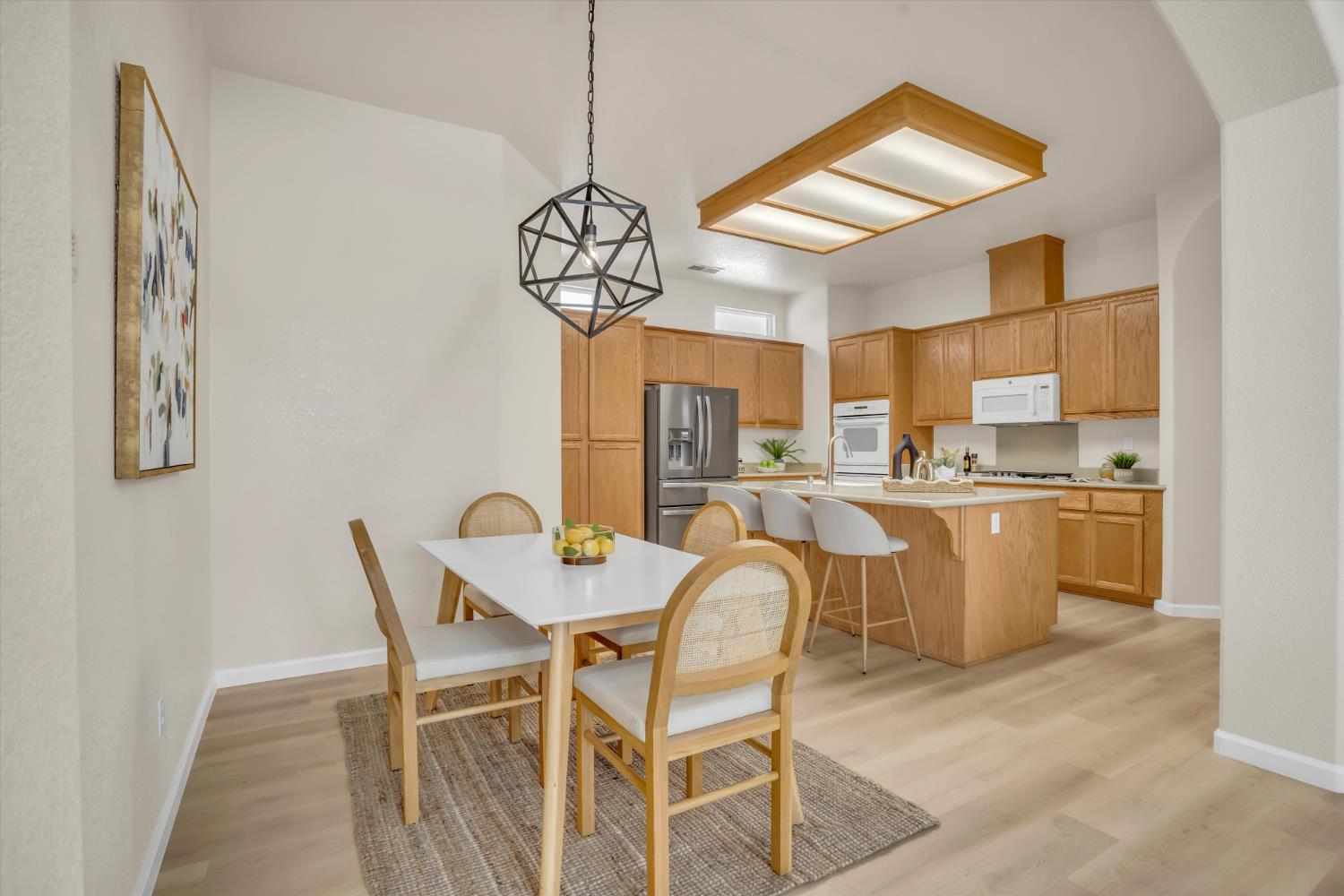 1678 Calhoun Ave, Ripon, CA 95366